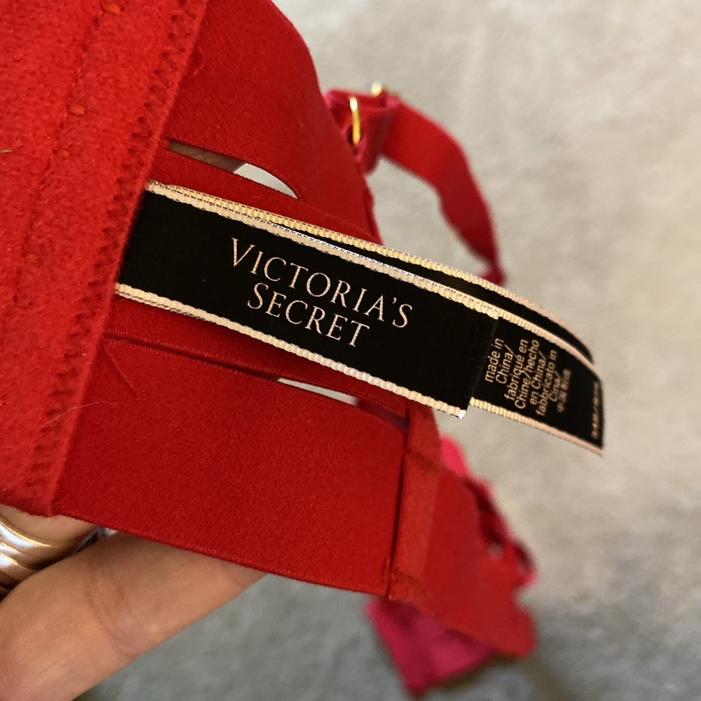 VICTORIA'S SECRET VERY SEXY LUXE UNLINED STRAPPY RED CAGE BANDED BRA 34B - Picture 11 of 15